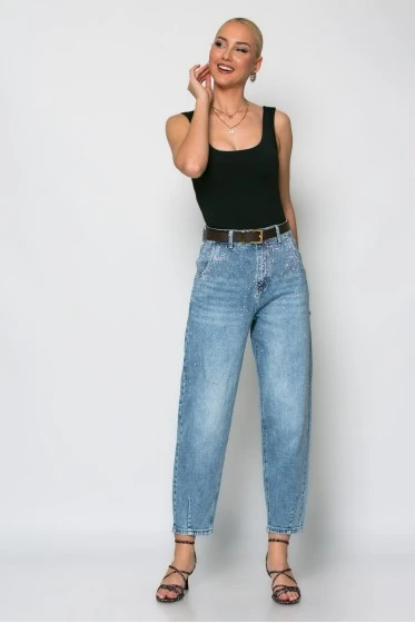 Jean baggy carrot με στρας μπλε