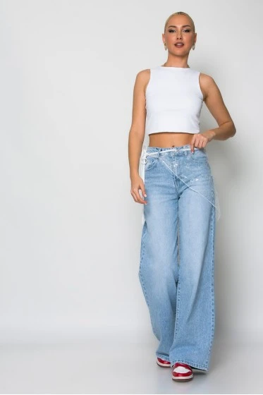 Jean wide leg με αποσμπώμενη λεπτομέρεια δαντέλας μπλε ανοιχτό