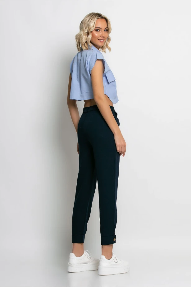 Cropped παντελόνι με κουμπί στο πατζάκι μπλε navy