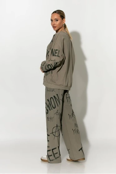 Παντελόνι με graffiti-style prints γκρι-μπεζ