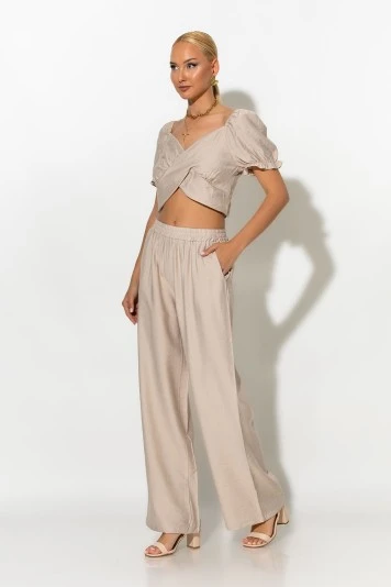 Σετ crop top με V και παντελόνι μπεζ