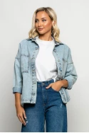 Jean jacket ασύμμετρο με μεγάλες τσέπες μπλε ανοιχτό
