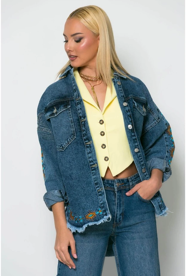Jean jacket με boho κεντήματα και ξέφτια μπλε σκούρο