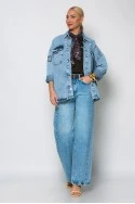 Jean jacket με φθορές και patches μπλε