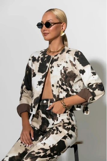Jean jacket cow print μπεζ