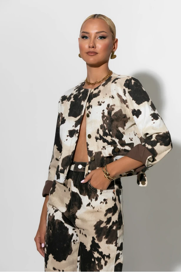 Jean jacket cow print μπεζ Jean jacket cow print μπεζ