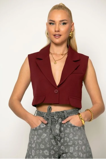 Cropped γιλέκο με γιακά και κουμπί μπορντό