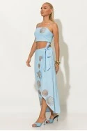 Σετ crop top και φούστα-φάκελος με φερμουάρ και κεντητά κοχύλια σιέλ