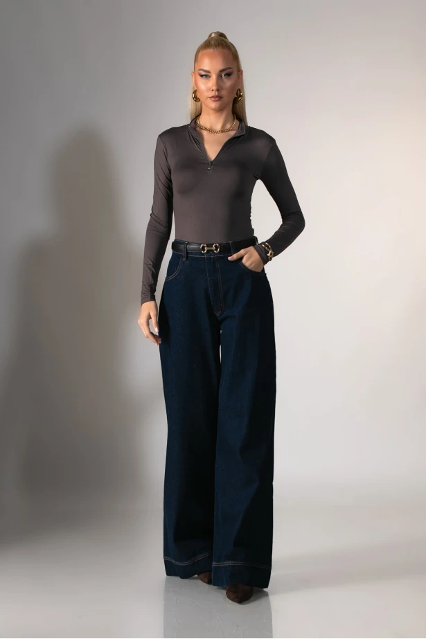 Kορμάκι με φερμουάρ στο ντεκολτέ καφέ