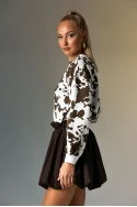 Μπλούζα cow print με στρας λευκό-καφέ Μπλούζα cow print με στρας λευκό-καφέ