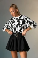 Μπλούζα cow print με στρας λευκό-μαύρο Μπλούζα cow print με στρας λευκό-μαύρο