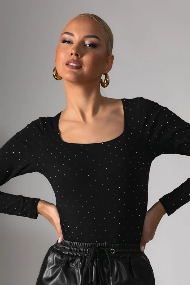 Kορμάκι με στρας και τετράγωνη λαιμόκοψη μαύρο