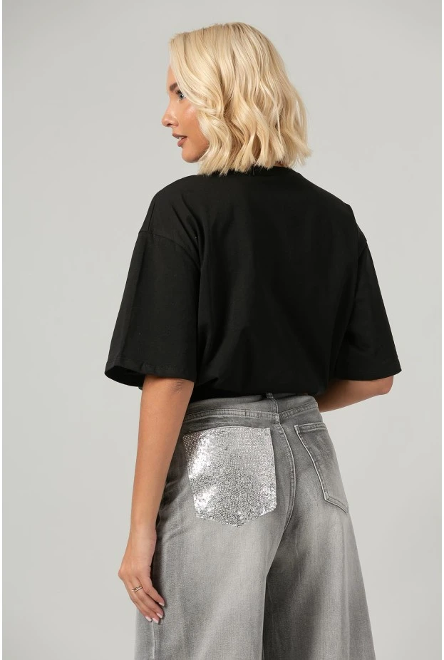T-shirt oversized με στράς chi omega μαύρο