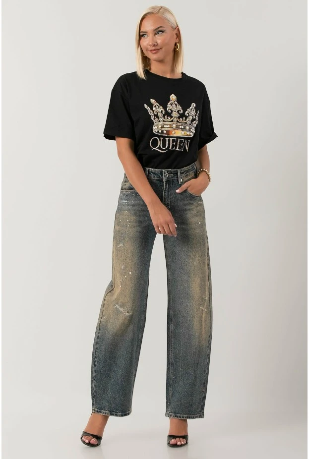 T-shirt με στάμπα queen στρας και πέρλες μαύρο
