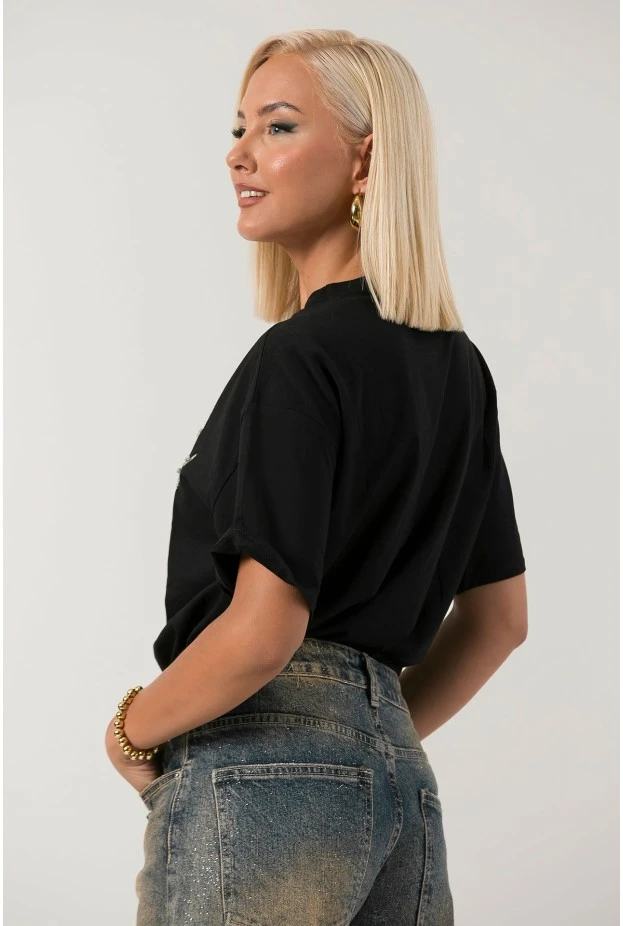 T-shirt με στάμπα queen στρας και πέρλες μαύρο