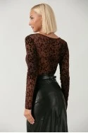 Μπλούζα τούλινη λεοπάρ με βελουτέ ύφανση μπορντό