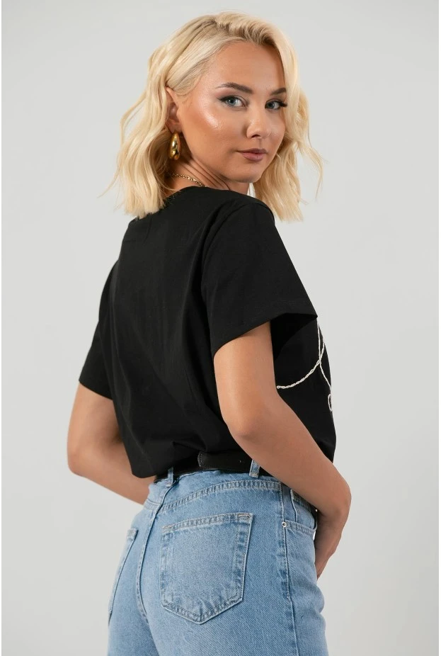T-shirt με κέντημα καρδιά μαύρο