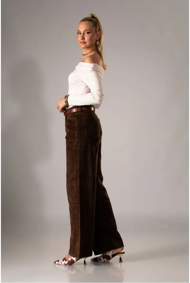 Μπλούζα off shoulder μπεζ ανοιχτό