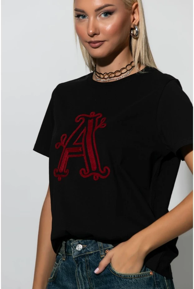 T-shirt με patch A μαύρο-μπορντό