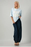 T-shirt oversized με patch 90s baby σιέλ