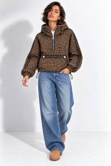 Μπλούζα oversized λεοπάρ με υφή σουέντ και κουκούλα λαδί
