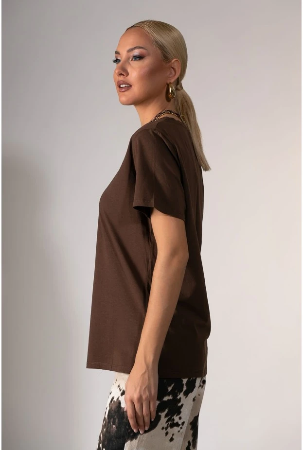 Basic t-shirt με στρογγυλή λαιμόκοψη καφέ