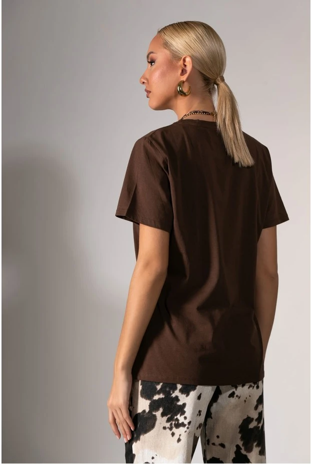 Basic t-shirt με στρογγυλή λαιμόκοψη καφέ