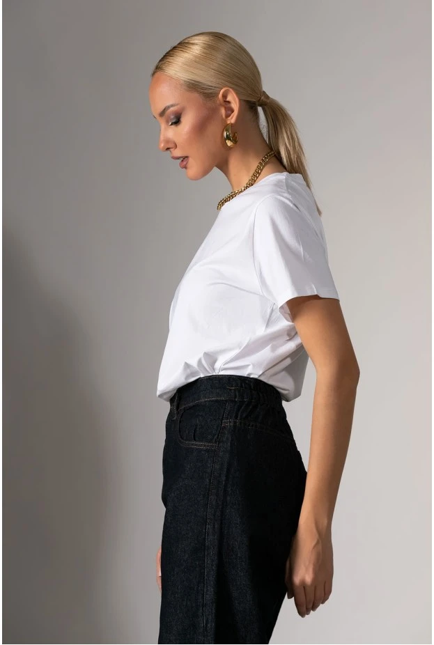 Basic t-shirt με στρογγυλή λαιμόκοψη λευκό