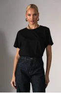 Basic t-shirt με στρογγυλή λαιμόκοψη μαύρο
