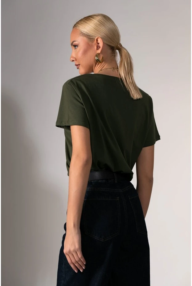 Basic t-shirt με v λαιμόκοψη χακί
