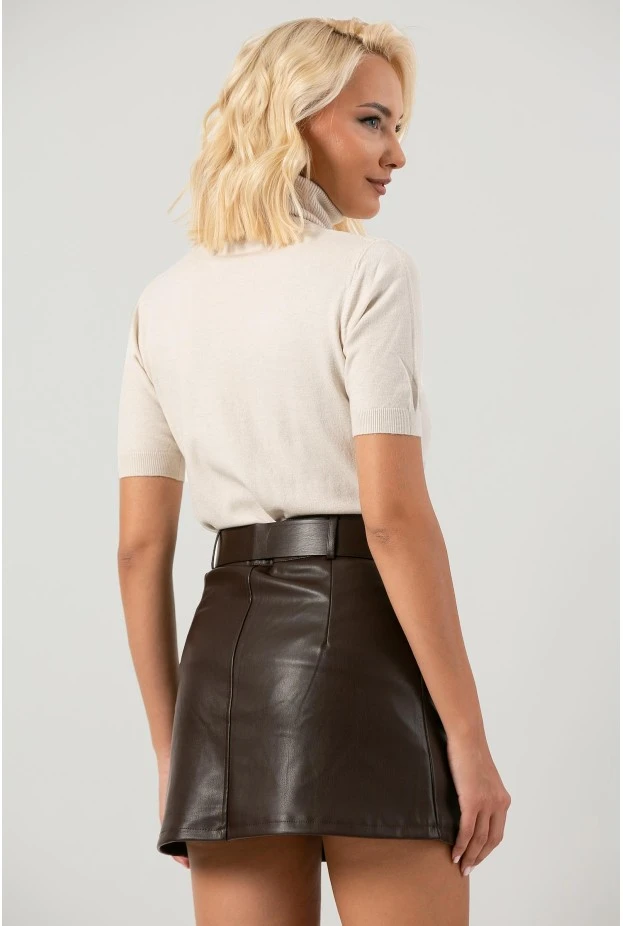 Leather μίνι φούστα με ενσωματωμένο σόρτς και ζώνη καφέ