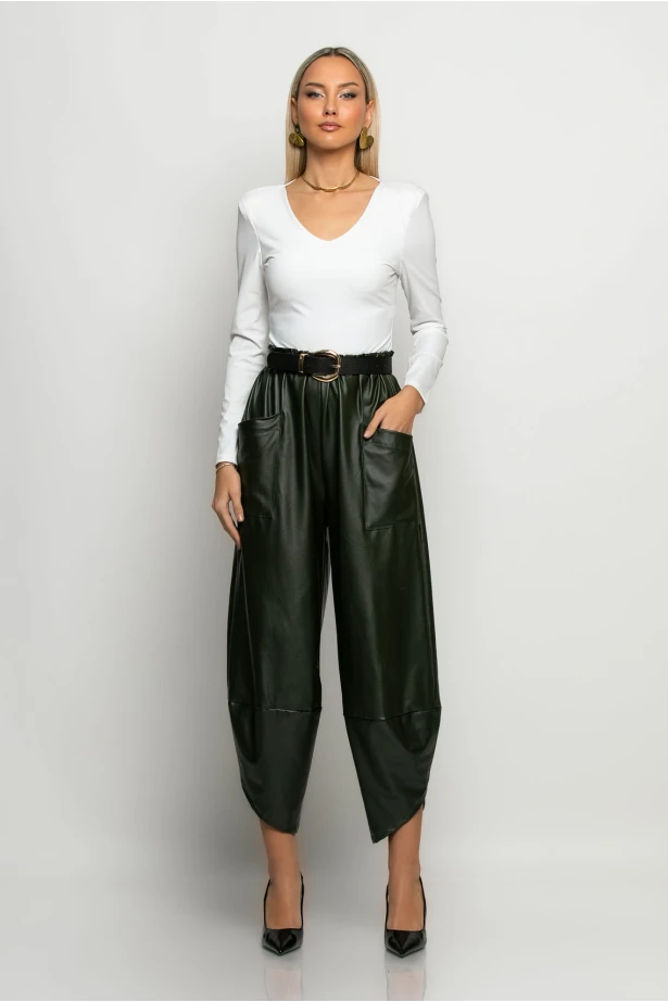 Baggy παντελόνι δερματίνη χακί Baggy παντελόνι δερματίνη χακί