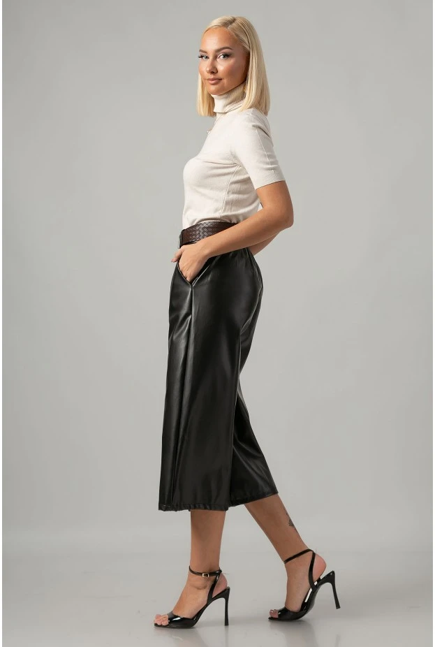 Leather ζιπ κιλότ με ζώνη μαύρο