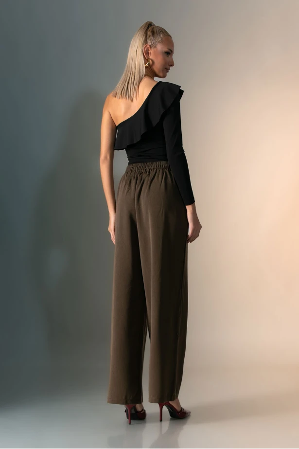 Παντελόνα με λαστιχο και πιέτες καφέ 