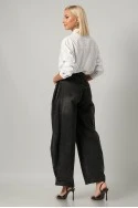Jean balloon fit με πιέτα στο πλάι μαύρο