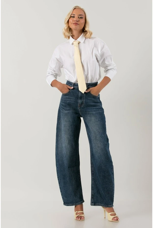 Jean balloon fit με patch base jeans στην πίσω όψη μπλε σκούρο