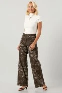 Jean wide leg με κεντητά λουλούδια καφέ