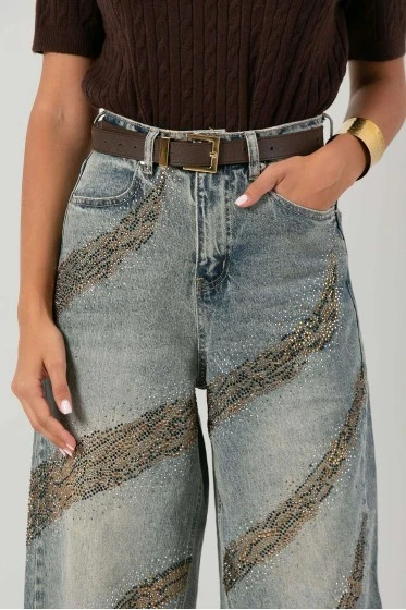 Jean balloon fit με σχέδιο από στράς dirty blue