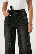 Jean straight leg με στρας και ζωνάκι μαύρο