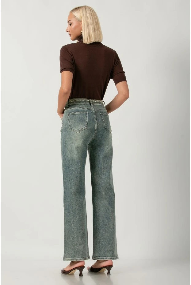 Jean straight leg με στρας και ζωνάκι μπλε