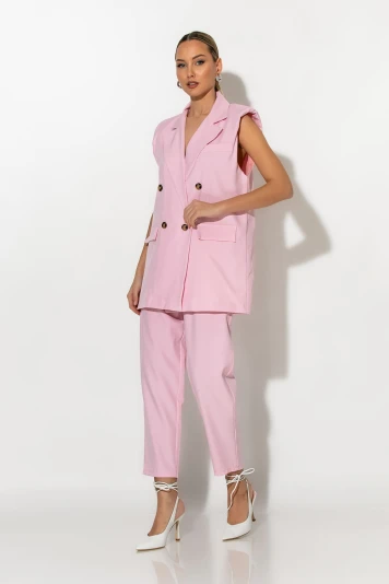 Σετ παντελόνι και oversized αμάνικο blazer με βάτες baby pink