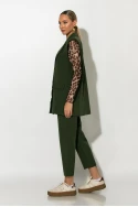 Σετ παντελόνι και oversized αμάνικο blazer με βάτες χακί Σετ παντελόνι και oversized αμάνικο blazer με βάτες χακί