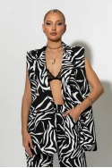 Σετ παντελόνι και oversized αμάνικο blazer με βάτες zebra print μαύρο-λευκό Σετ παντελόνι και oversized αμάνικο blazer με βάτες zebra print μαύρο-λευκό