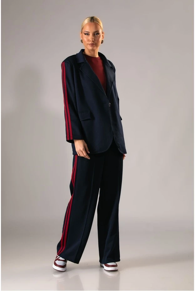 Σετ blazer και παντελόνα με ρίγες στο πλάι μπλε-κόκκινο 