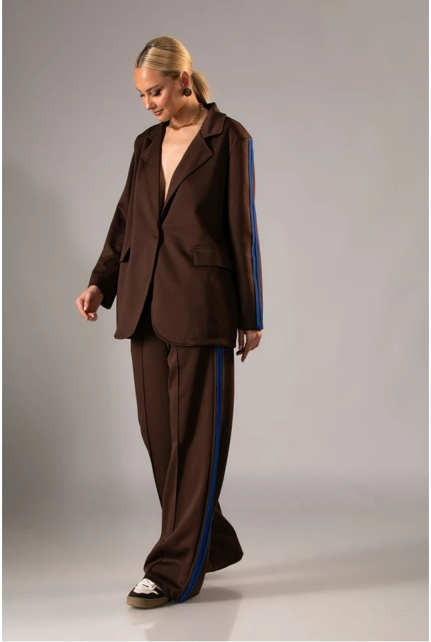 Σετ blazer και παντελόνα με ρίγες στο πλάι καφέ-μπλε