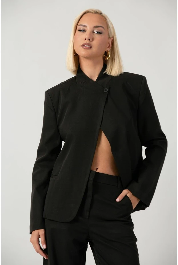 Σετ παντελόνι και blazer ασύμμετρο με μάο γιακά και κουμπί μαύρο