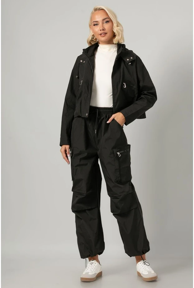 Σετ fly cropped jacket και παντελόνι cargo μαύρο