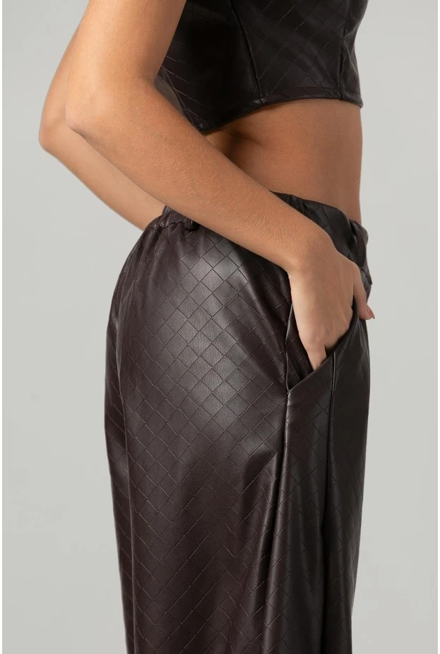 Σετ leather καπιτονέ crop top με φερμουάρ και παντελόνι balloon μπορντό