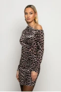 Μίνι φόρεμα leopard print βελούρ με λοξή λαιμόκοψη μπεζ ανοιχτό