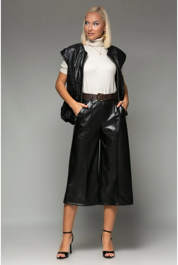 Leather jacket καπιτονέ αμάνικο με φερμουάρ και λάστιχο μαύρο